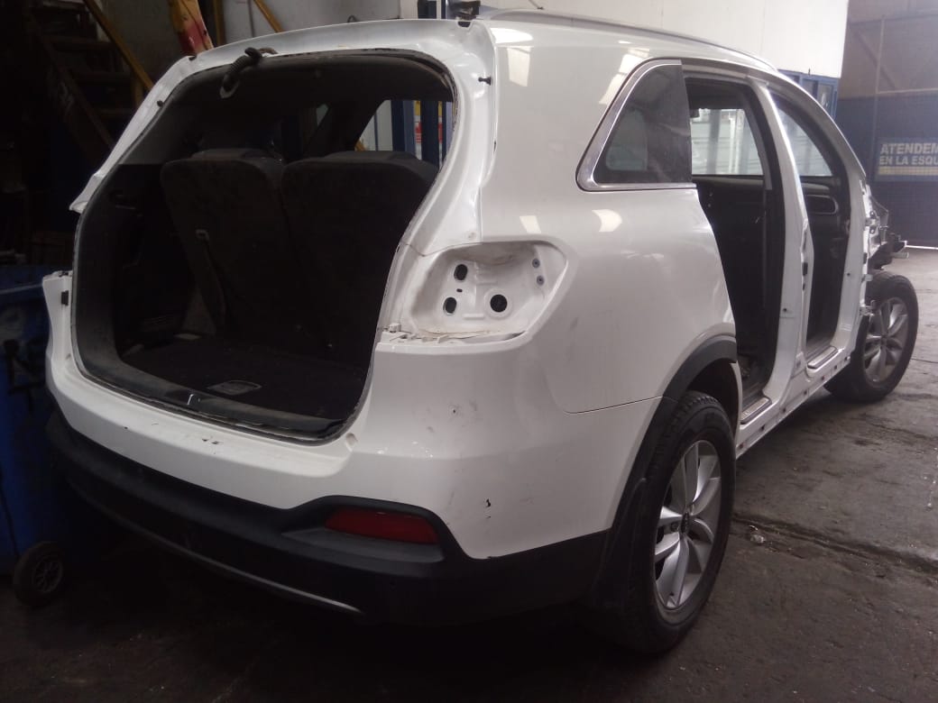  Kia SORENTO 2017    EN DESARME